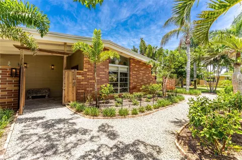 Exterior - 20 Spaniards Rd, Placida, FL 33946 photo 27 of 32