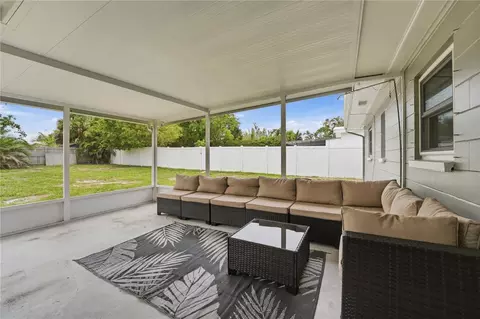 Exterior - 14512 117th Ave, Largo, FL 33774 photo 2 of 13