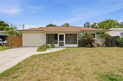 Exterior - 14512 117th Ave, Largo, FL 33774 photo 6 of 13