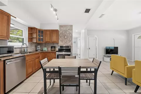 Kitchen - 14512 117th Ave, Largo, FL 33774 photo 2 of 3