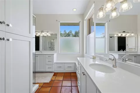 Bath - 4658 Arlington Dr, Placida, FL 33946 photo 1 of 4