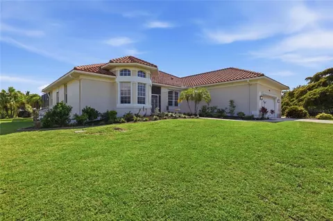 Exterior - 4658 Arlington Dr, Placida, FL 33946 photo 4 of 14