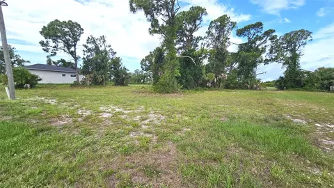 56 Brig Cir E, Placida, FL 33946 photo 4