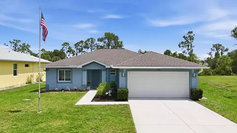 150 Baytree Dr, Rotonda West, FL 33947