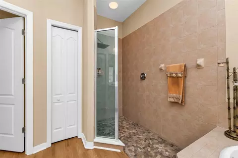 Bath - 11360 Dancing River Dr, Venice, FL 34292 photo 6 of 6