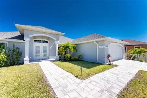 10392 Rainsville St, Port Charlotte, FL 33981