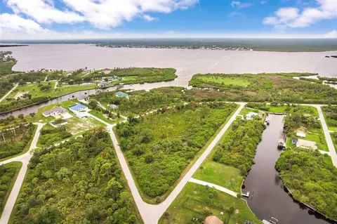 12518 Eisenhower Dr, Port Charlotte, FL 33953