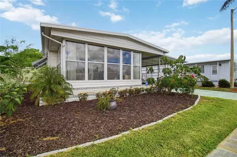 5402 Chateau Ln, Bradenton, FL 34207