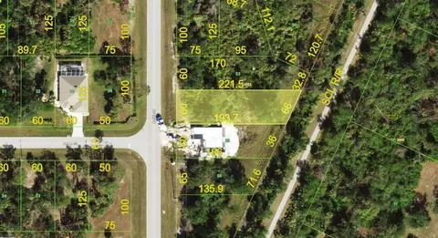107 Antilla Dr, Rotonda West, FL 33947
