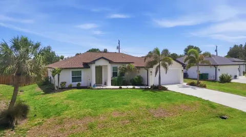 10293 Rockford Ave, Englewood, FL 34224