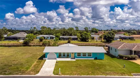 219 Caddy Rd, Rotonda West, FL 33947