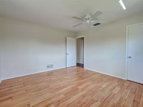 Bedroom - 412 Pine Tree Ter, Venice, FL 34293 photo 6 of 9