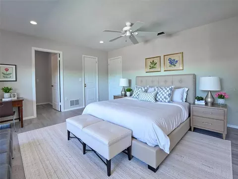 Bedroom - 412 Pine Tree Ter, Venice, FL 34293 photo 1 of 9