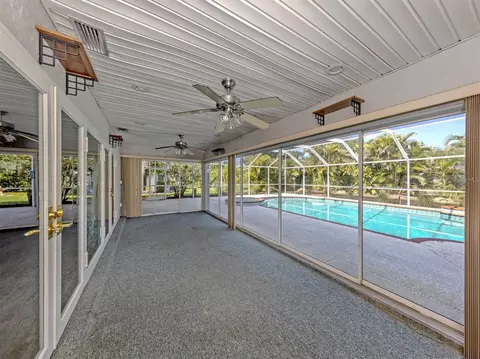Exterior - 412 Pine Tree Ter, Venice, FL 34293 photo 16 of 18