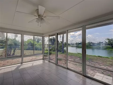 Exterior - 412 Pine Tree Ter, Venice, FL 34293 photo 10 of 18
