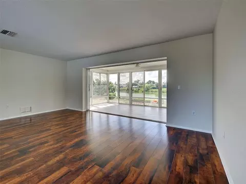 Living - 412 Pine Tree Ter, Venice, FL 34293 photo 3 of 8