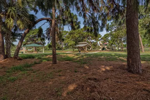 Other - 412 Pine Tree Ter, Venice, FL 34293 photo 10 of 12