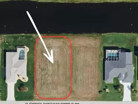 284 Long Meadow Ln, Rotonda West, FL 33947