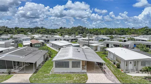 View/Area - 3450 Grapefruit Ln, Estero, FL 33928 photo 5 of 10