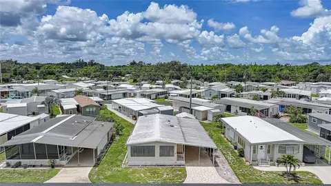 View/Area - 3450 Grapefruit Ln, Estero, FL 33928 photo 4 of 10