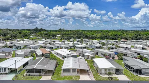 View/Area - 3450 Grapefruit Ln, Estero, FL 33928 photo 3 of 10