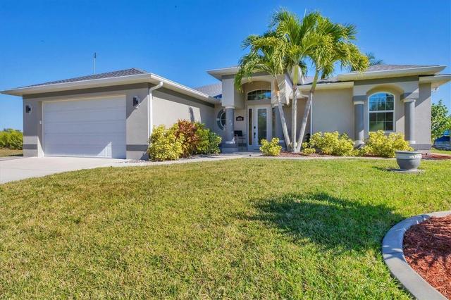 8058 Santa Cruz Dr, Port Charlotte, FL 33981