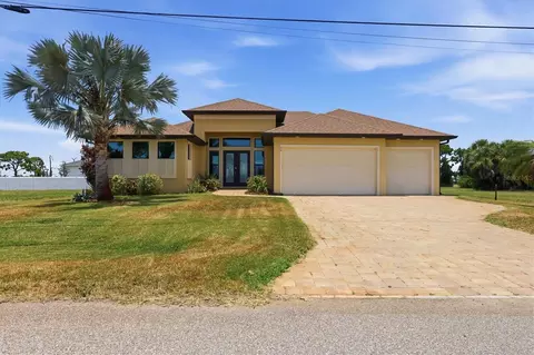 60 Harness Rd, Placida, FL 33946 photo 1