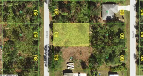 6286 Collier St, Englewood, FL 34224