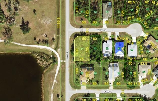 101 Turtle Dr, Rotonda West, FL 33947