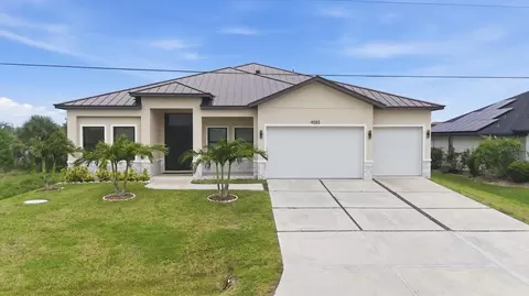 9222 Rosebud Cir, Port Charlotte, FL 33981