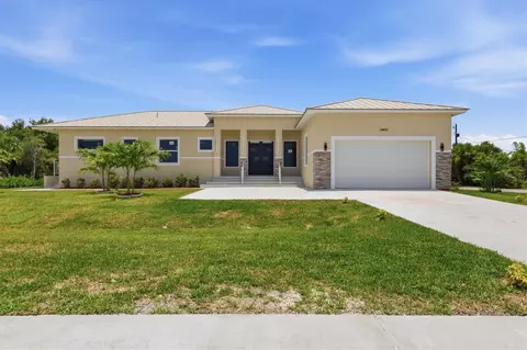 14491 Ingraham Blvd, Port Charlotte, FL 33981