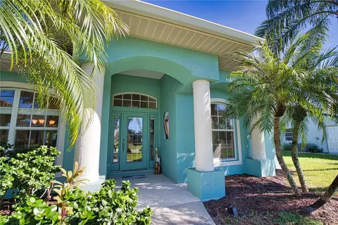 525 Rotonda Cir, Rotonda West, FL 33947