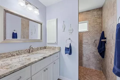 Bath - 97 Kettle Harbor Dr, Placida, FL 33946 photo 1 of 5