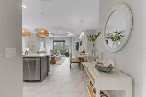 Entry Way - 4657 Willow Bend Ave, Parrish, FL 34219 photo 4 of 4