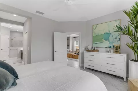 Bedroom - 4657 Willow Bend Ave, Parrish, FL 34219 photo 3 of 8