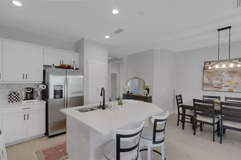 Kitchen - 4661 Willow Bend Ave, Parrish, FL 34219 photo 5 of 7
