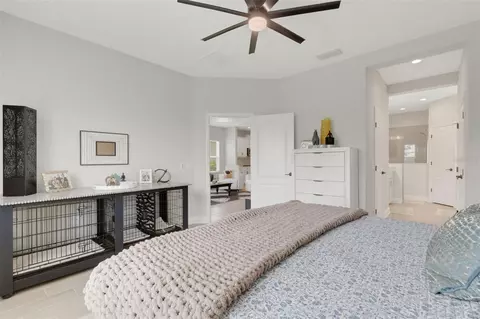 Bedroom - 4661 Willow Bend Ave, Parrish, FL 34219 photo 3 of 8