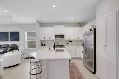 Kitchen - 4661 Willow Bend Ave, Parrish, FL 34219 photo 2 of 7