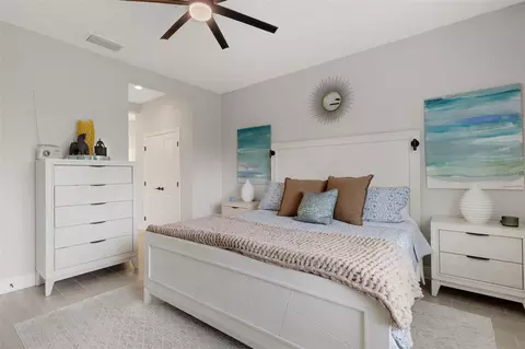 Bedroom - 4661 Willow Bend Ave, Parrish, FL 34219 photo 2 of 8
