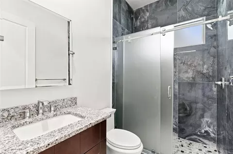 Bath - 1853 Della Dr, Naples, FL 34117 photo 8 of 9