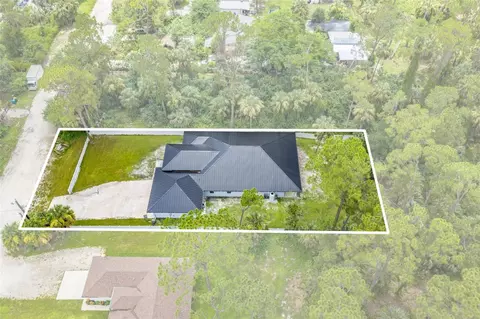 View/Area - 1853 Della Dr, Naples, FL 34117 photo 3 of 8
