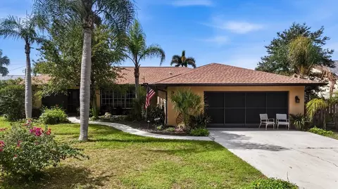 925 N Boundary Rd, Englewood, FL 34223