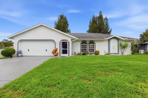 650 Chevy Chase St, Port Charlotte, FL 33948