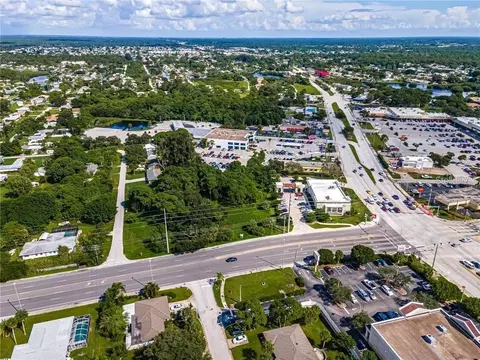 801 E 1st St, Englewood, FL 34223