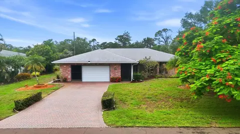 1175 Caples St, Englewood, FL 34223