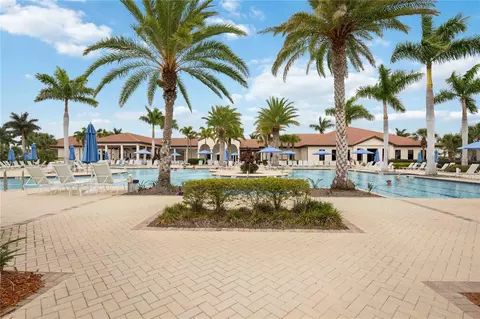 Exterior - 24232 Gallberry Dr, Venice, FL 34293 photo 12 of 15