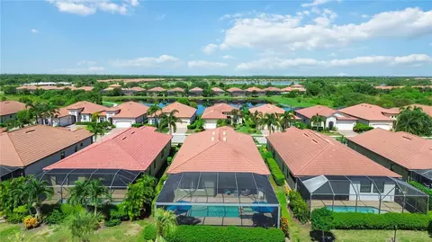 View/Area - 24232 Gallberry Dr, Venice, FL 34293 photo 3 of 16