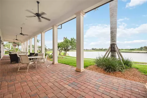 Exterior - 24232 Gallberry Dr, Venice, FL 34293 photo 10 of 15