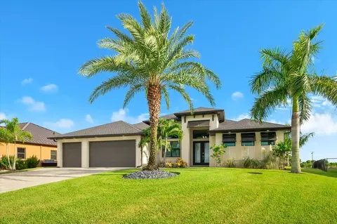 10572 Rainsville St, Port Charlotte, FL 33981