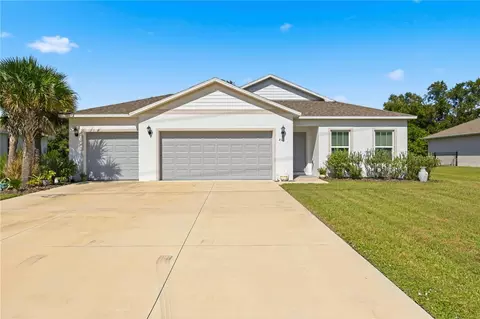 403 Seasons Dr, Punta Gorda, FL 33983